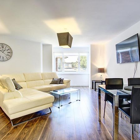 Sunderland Short Stays 2 Bedroom Apartment Free Parking Fulwell Sr6 Экстерьер фото