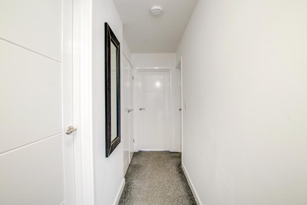 Sunderland Short Stays 2 Bedroom Apartment Free Parking Fulwell Sr6 Экстерьер фото