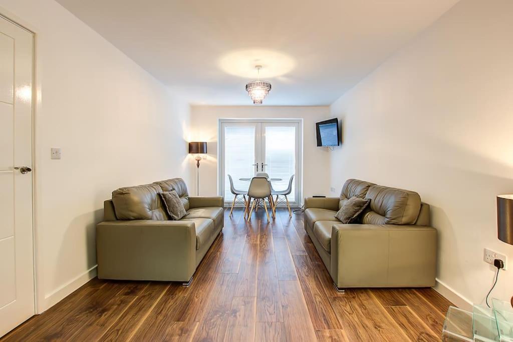 Sunderland Short Stays 2 Bedroom Apartment Free Parking Fulwell Sr6 Экстерьер фото